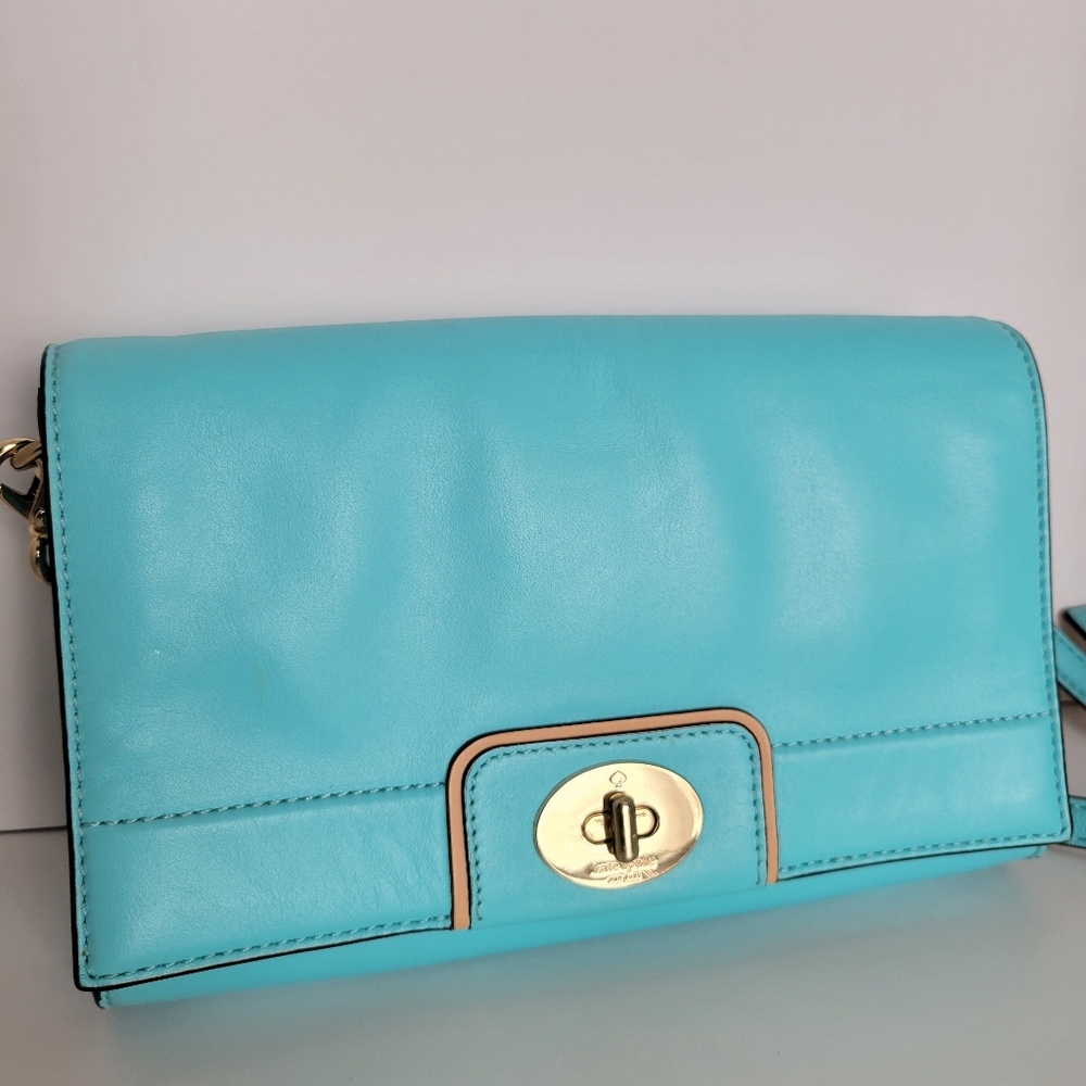Kate Spade New York Crossbody Clutch Like New - Picture 3 of 12